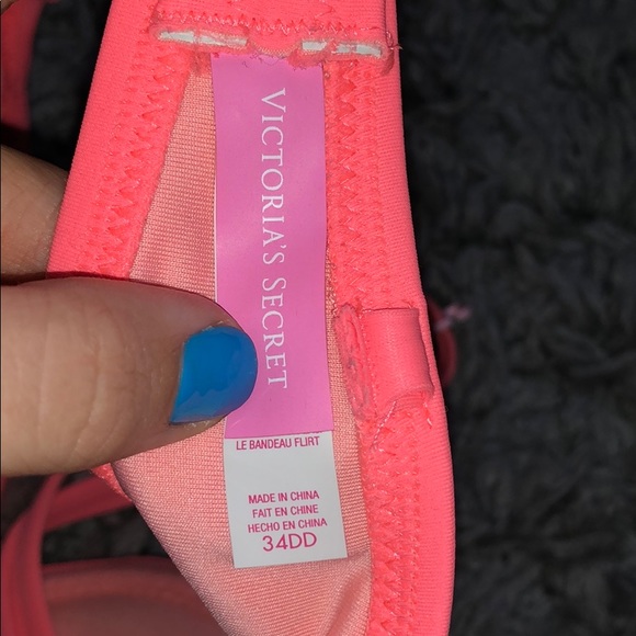 Victoria's Secret Bikini Top - Picture 7 of 7